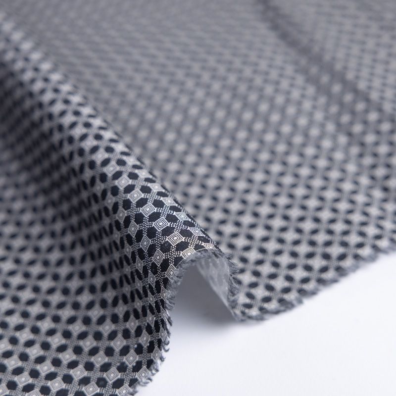 Popeline 100% coton - Motif géométrique noir