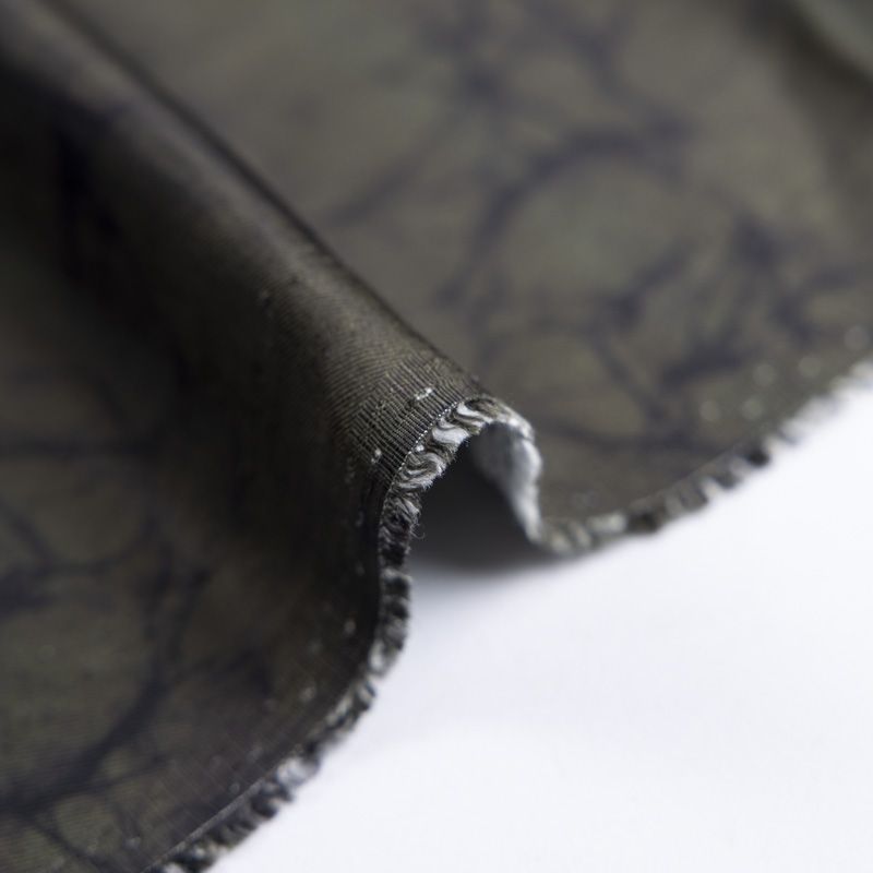Twill 100% viscose – Tie and dye vert et vert