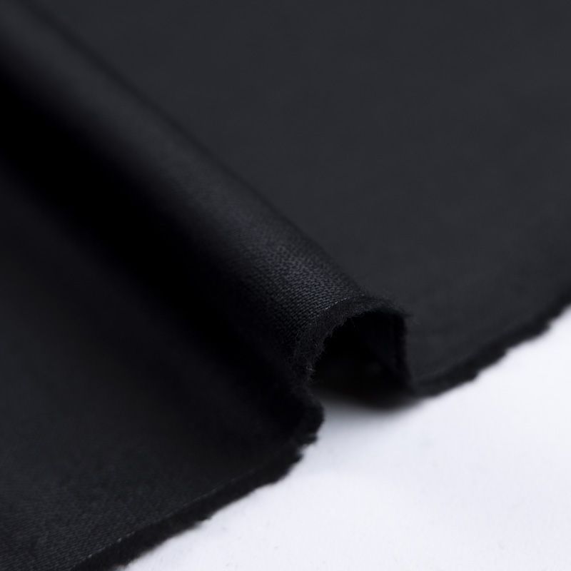 Tissu tailleur 100% laine vierge super 100’s – Noir