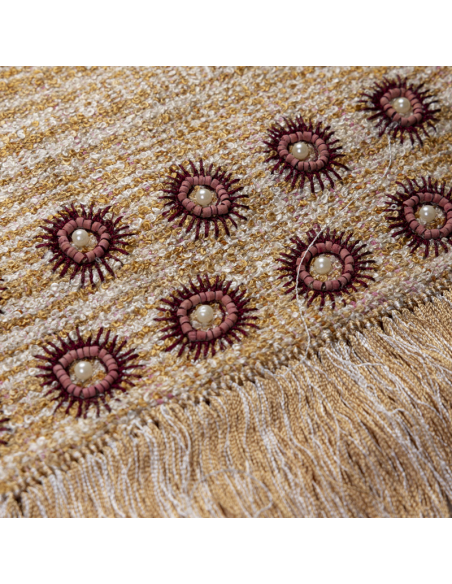 Écharpe 100% soie brodée et perlée – Rosaces perlées beige doré