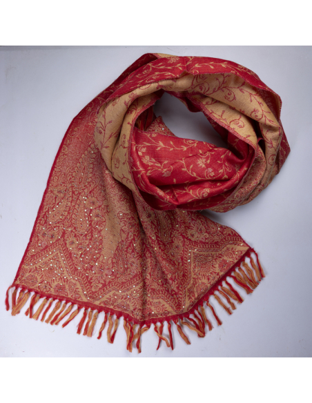 Étole 100% laine brodée à sequins – Arabesques florales rouge et or