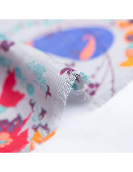 Étole 100% lin – Fleurs multicolores fond gris