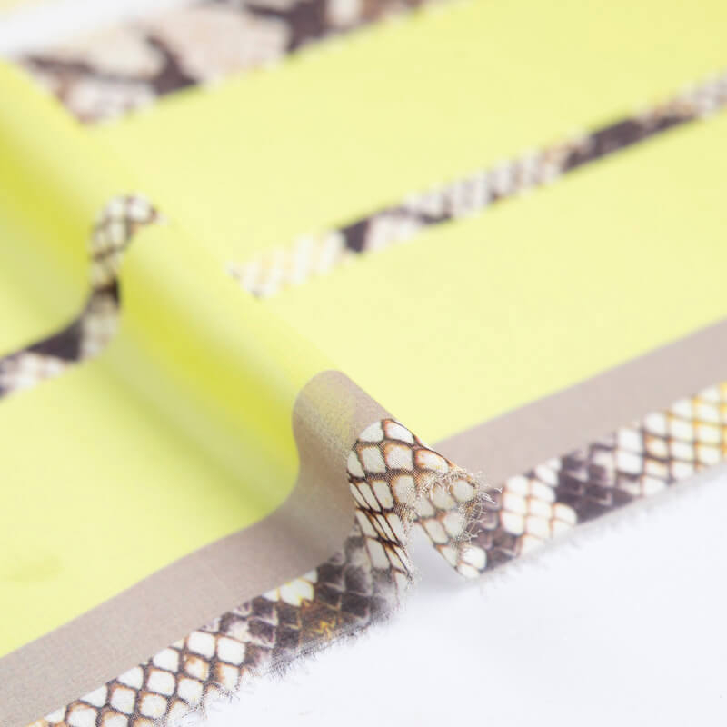 Mousseline – Python excentrique