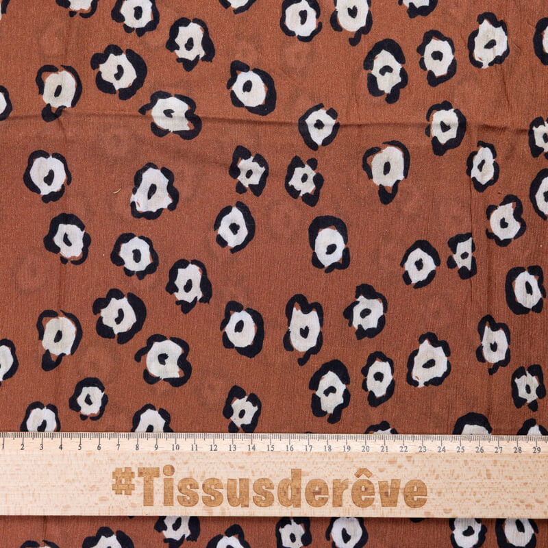 Étoffe crinckle 100% viscose – Jaguar marron