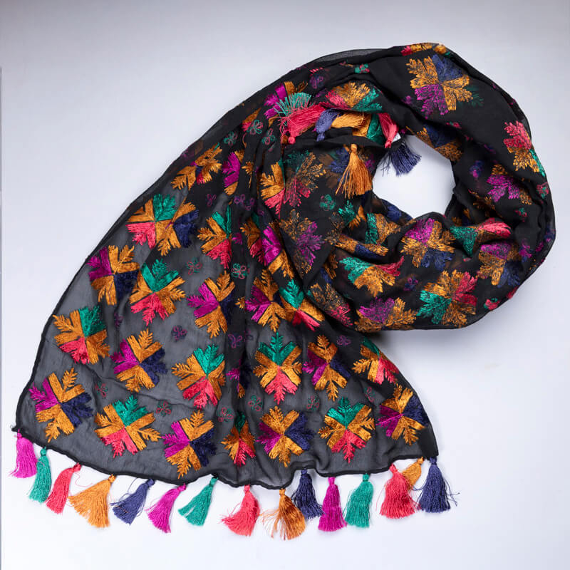 Étole 100% soie brodée – Fond noir broderies multicolores