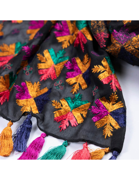Étole 100% soie brodée – Fond noir broderies multicolores