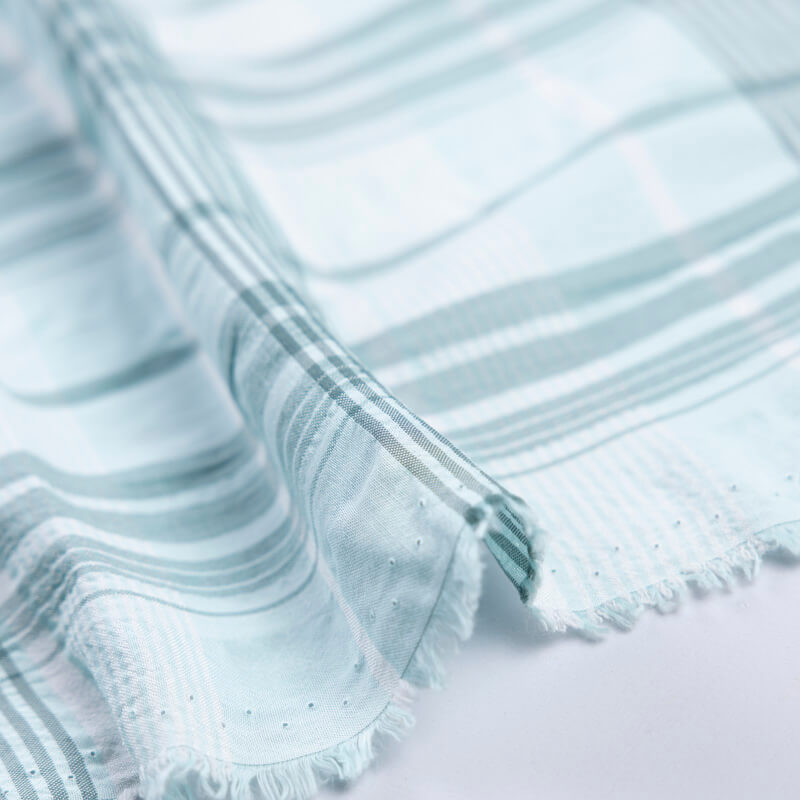 Toile de coton & viscose - Carreaux vert d'eau