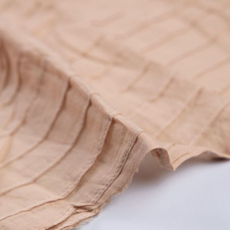 Voile 100% coton – Rayure cousue beige