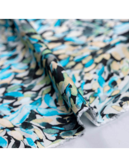 Étoffe 100% viscose – Pétales bleues