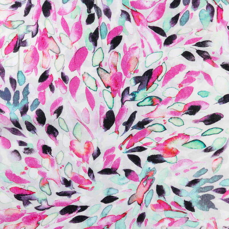 Étoffe 100% viscose – Pétales roses