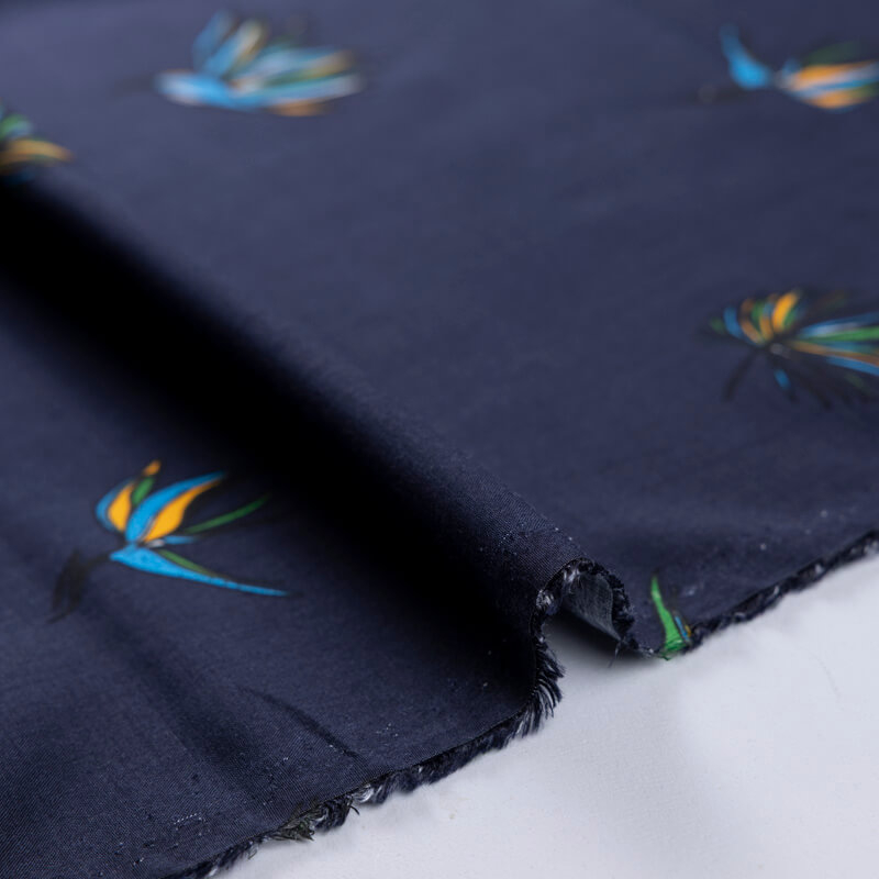 Étoffe 100% viscose – Fleurs...