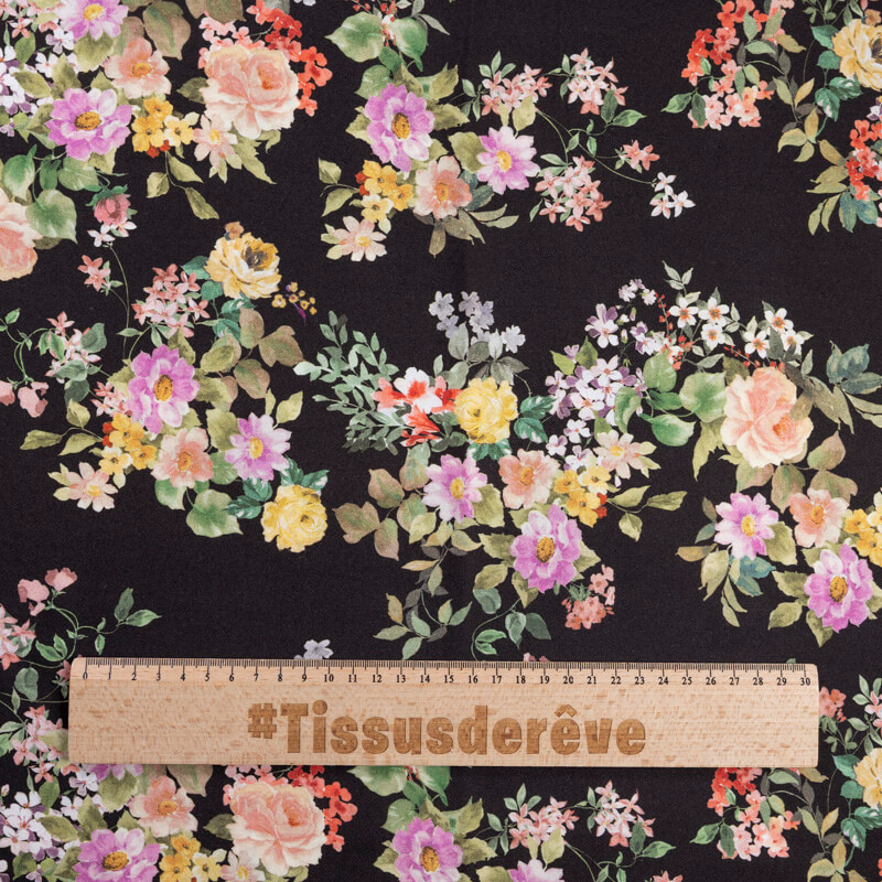 Étoffe 100% viscose – Bouquet...