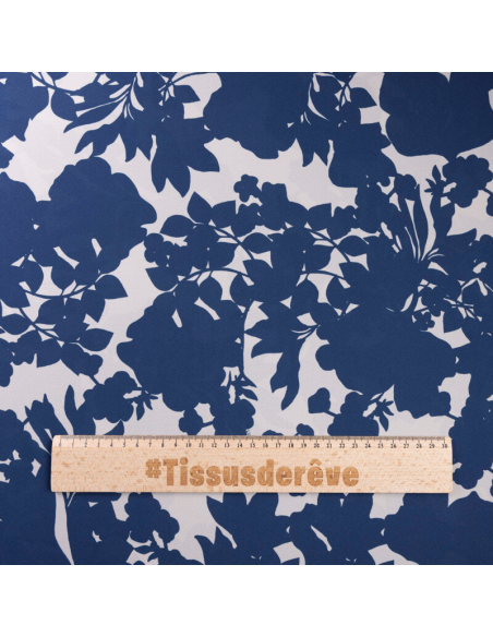 Crêpe imprimé - Fleurs bleu marine fond beige