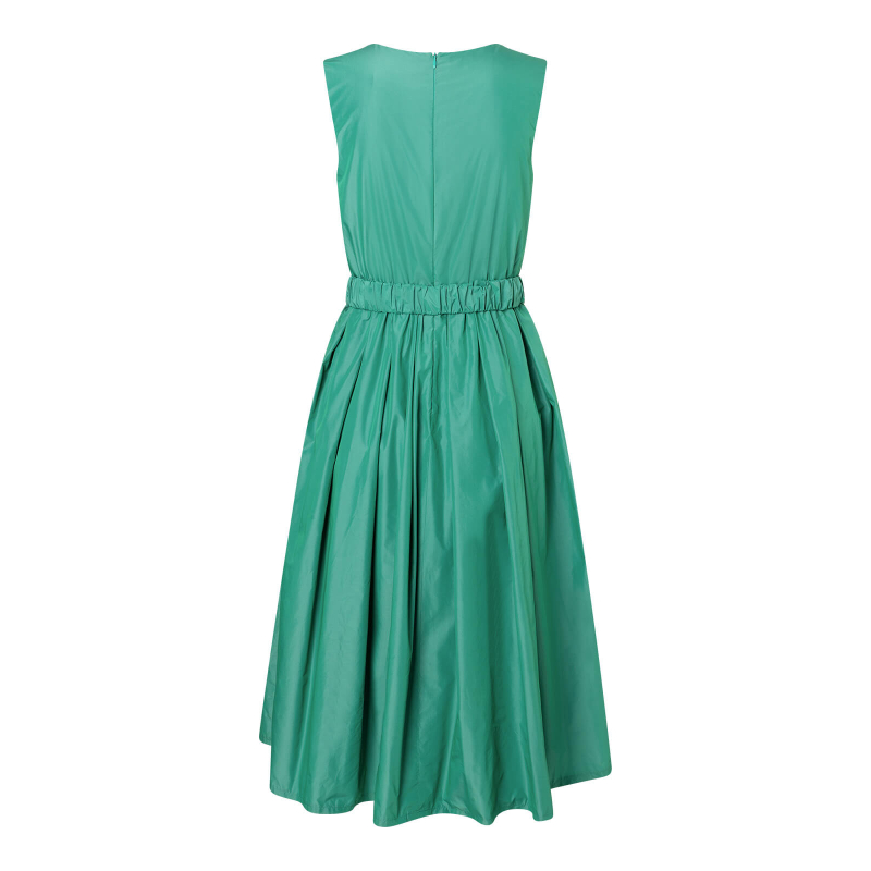 Patron Burda n°5668 – Robes rétro...