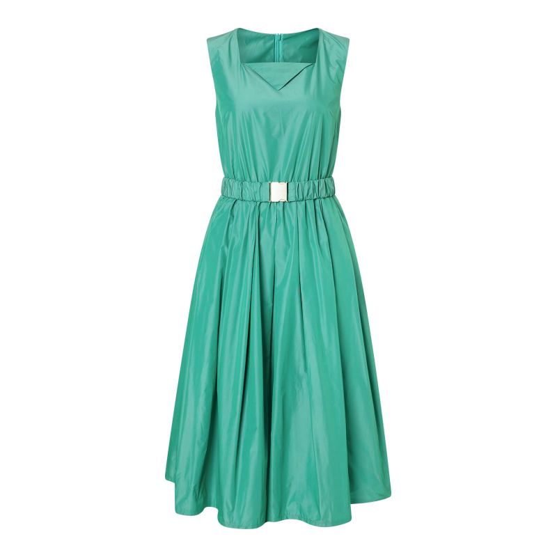 Patron Burda n°5668 – Robes rétro...
