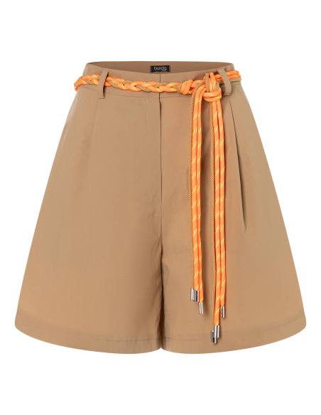 Patron Burda n°5672 – Short et bermuda femme élégants et décontractés