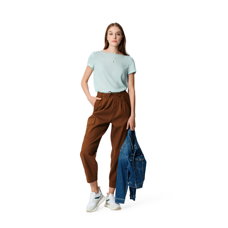 Patron Burda 5961 - Blouse sobre avec pinces et encolure arrondie