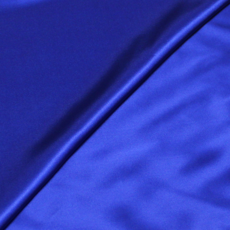 Couleur bleu royal 22mm tissu de satin de soie pour la robe, taies