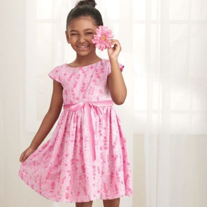 Patron Simplicity 9320.CL - Robe Enfant froncée sous la taille 2
