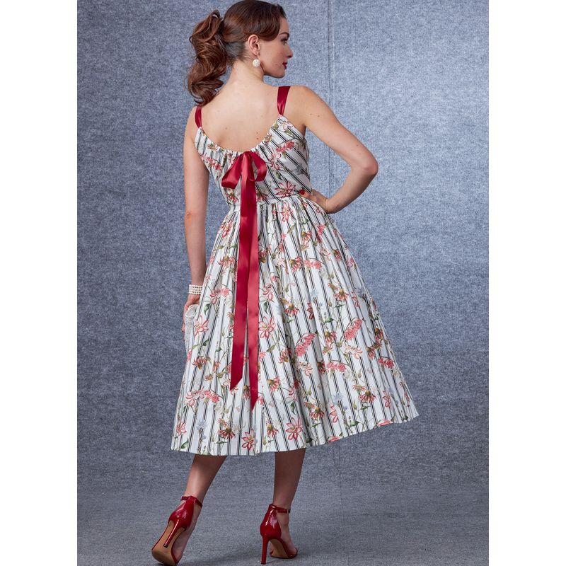 Patron Vogue 1696 F5 - Robe bretelles ruban