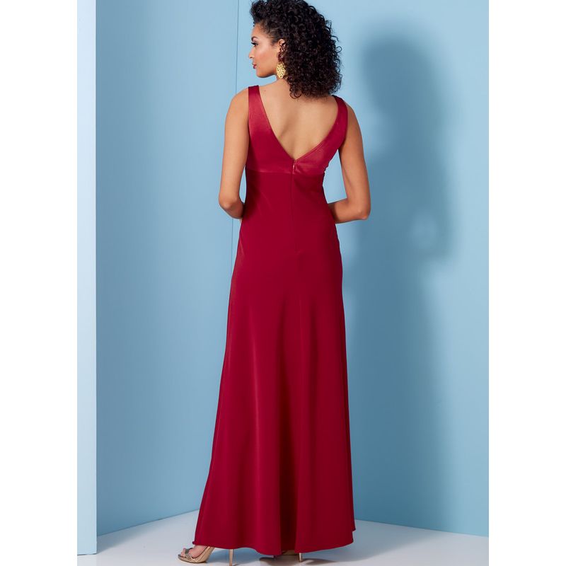 Patron Vogue 1842 B5 - Robe de soirée longue sans manches à découpe sous-buste
