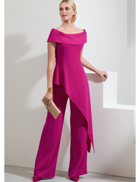 Patron Vogue 1869 B5 - Ensemble de soirée : Top à épaules dénudées et bas asymétrique accompagné d'un pantalon large
