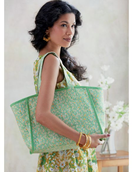 Patron Butterick 6674/E5 - Robe, ceinture et sac à main