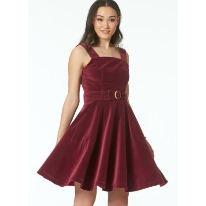Patron McCall's 7626.D5 - Robes, barboteuse et combinaison 2
