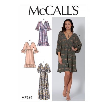 Patron McCall's 7969.ZZ - Robes