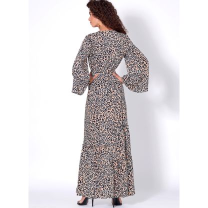 Patron McCall's 7970.E5 - Robes 2