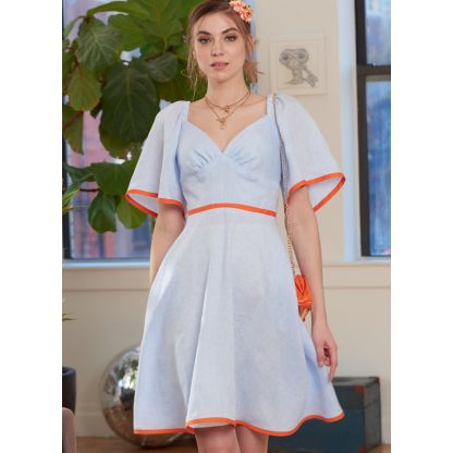 Patron McCall's 8195.A5 - Robes 2