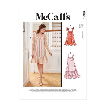 Patron McCall's 8213.ZZ - Robes