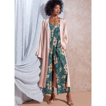 Patron McCall's 8261.ZZ - Barboteuse, combinaison, robe 2