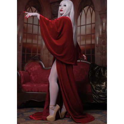 Patron McCall's 8303.A5 - Robe et cape 2